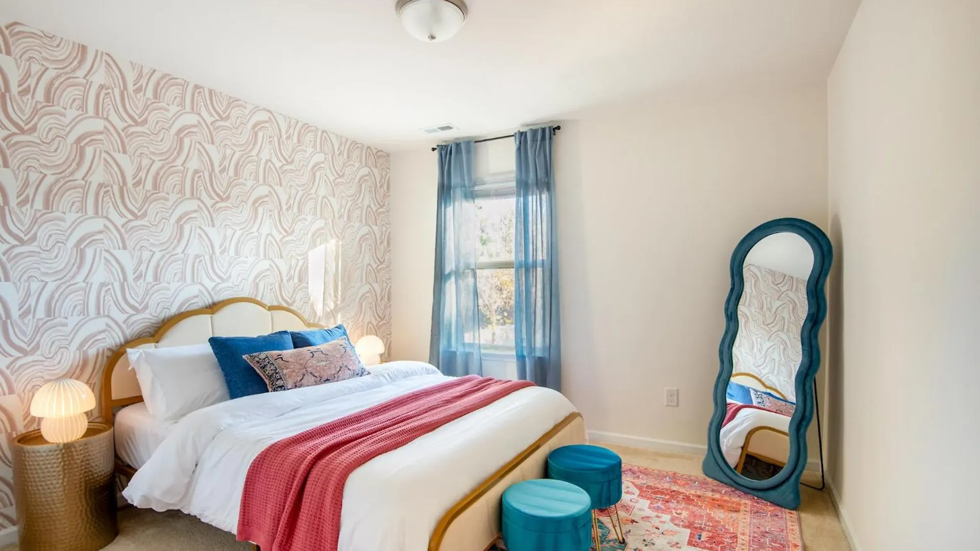 Near Clt Airport - 4Bd - Backyard - Balcony Villa Charlotte Tatil Evi