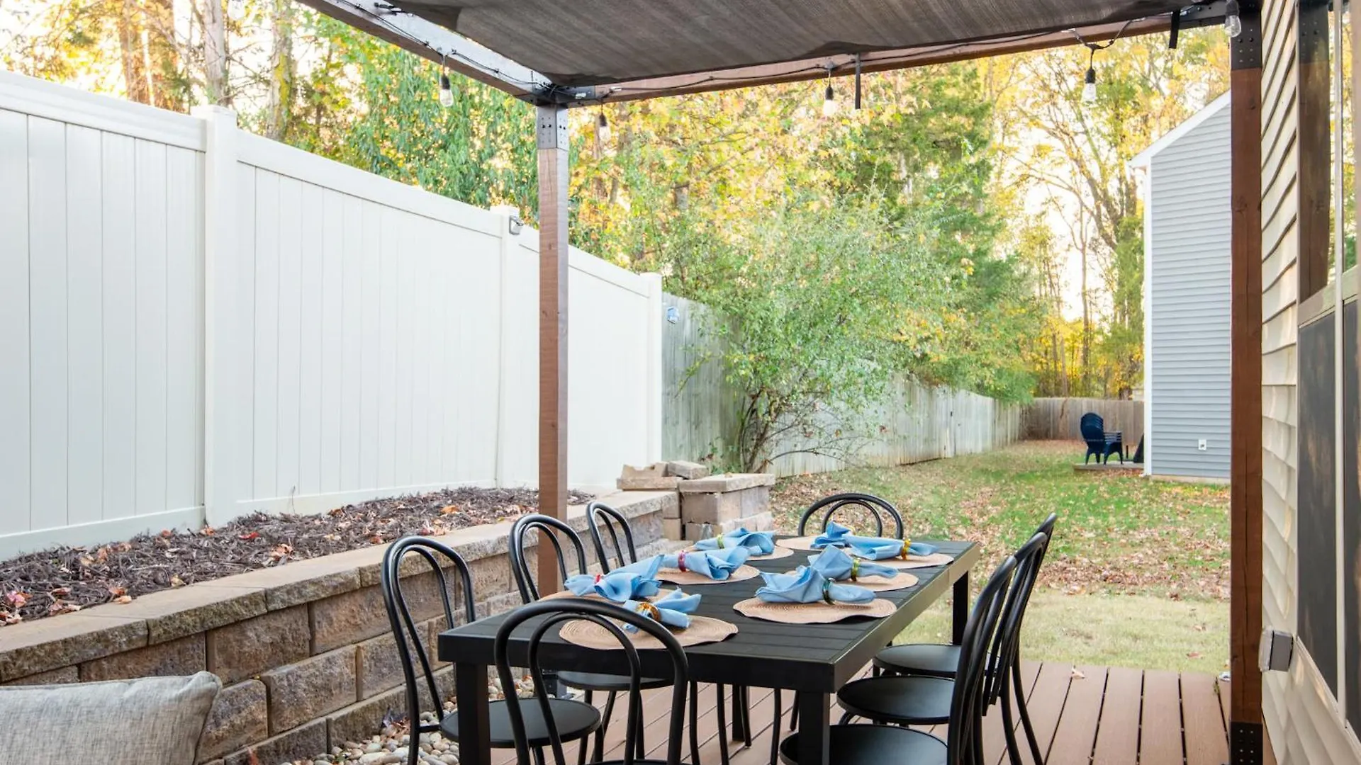 فيلا Near Clt Airport - 4Bd - Backyard - Balcony تشارلوت