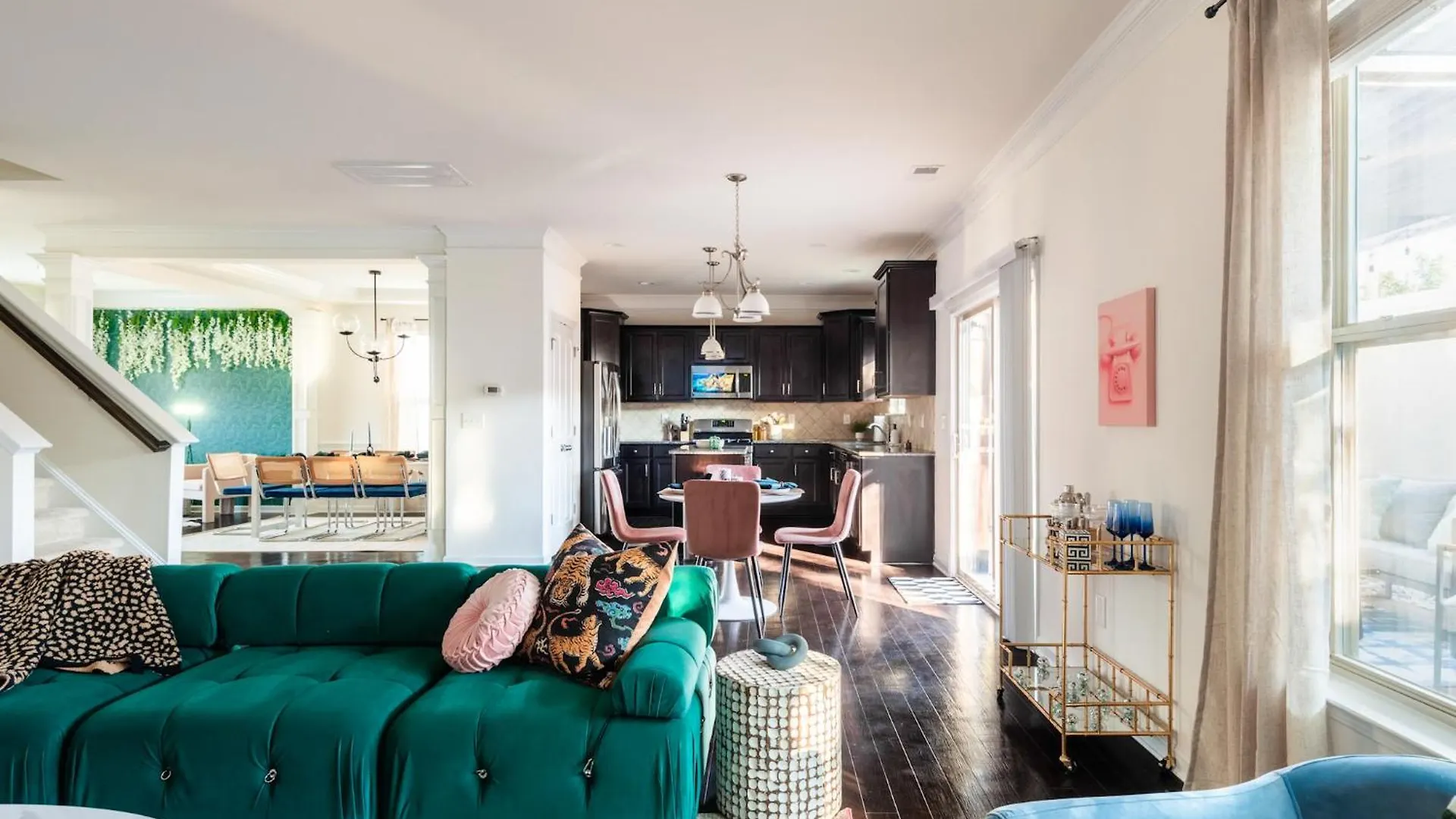 بيت للعطل فيلا Near Clt Airport - 4Bd - Backyard - Balcony تشارلوت الولايات المتحدة الأمريكية